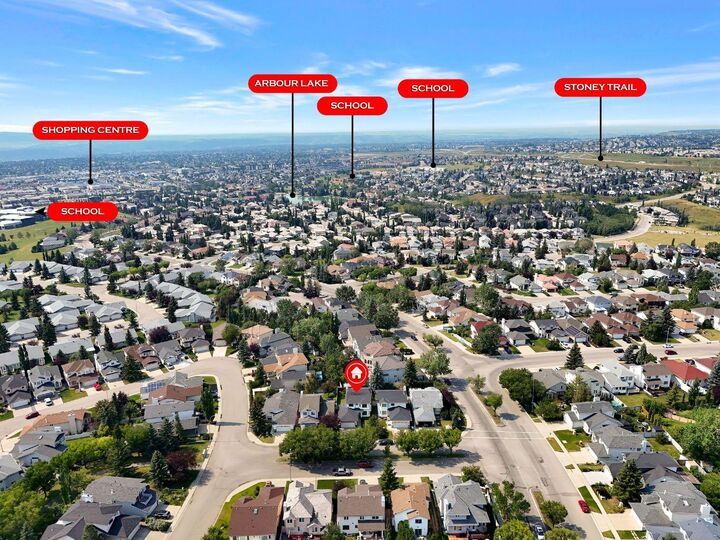 Property Photo: 11 Arbour Summit Close NW AB T3G 3W1
