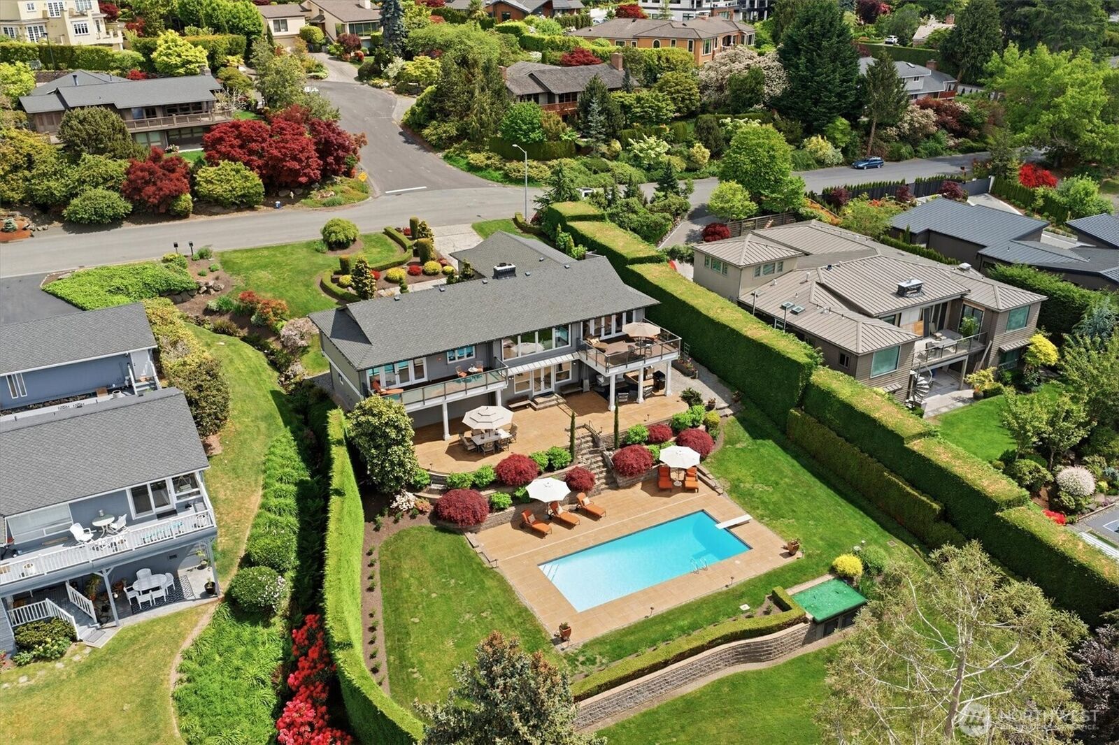 Property Photo:  1441  88th Avenue NE  WA 98004 