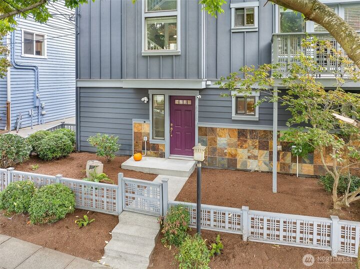 Property Photo: 6710 Alonzo Avenue NW WA 98117