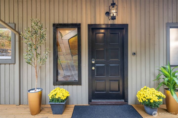 Property Photo:  5504 NE 190th Street  WA 98028 