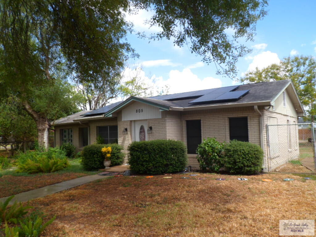 Property Photo:  805 S Indiana Ave.  TX 78596 