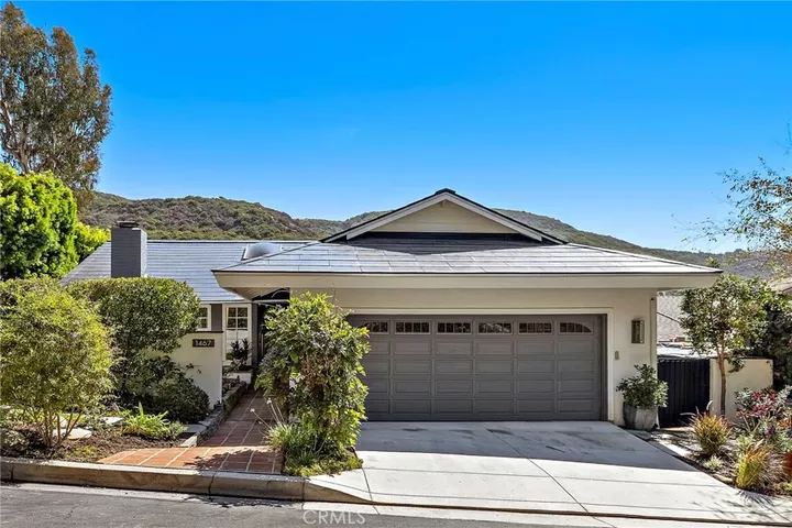 Property Photo: 1467 Regatta Road CA 92651