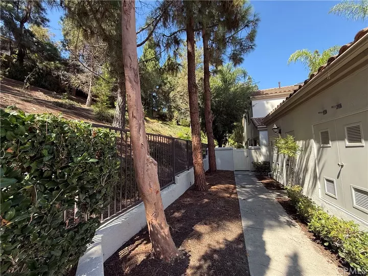 Property Photo: 1 Sagunto CA 92656