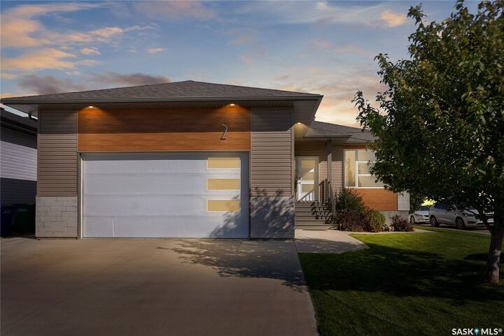 Property Photo:  2 Broda Terrace  SK S6J 0E1 