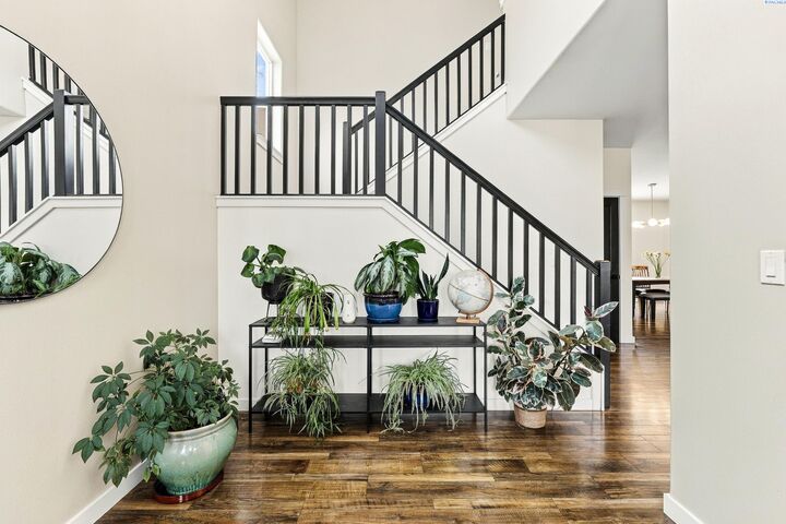 Property Photo:  4811 Galicia Ct.  WA 99301 