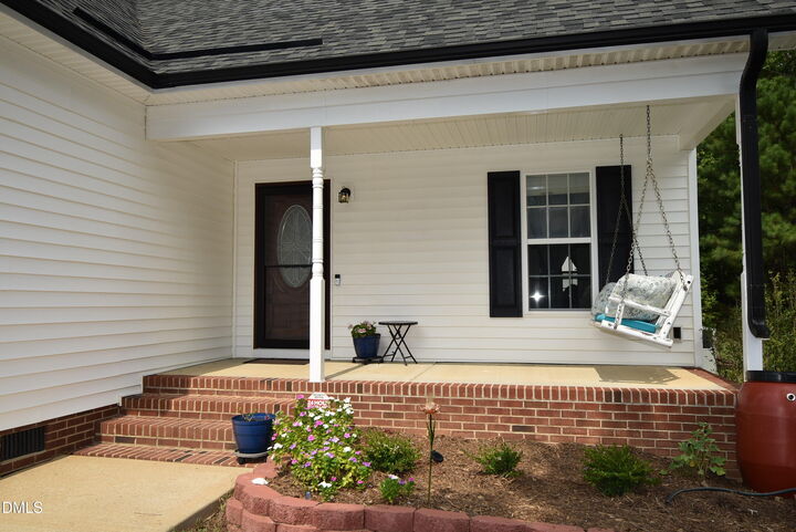 Property Photo: 165 Torrington Avenue NC 27525