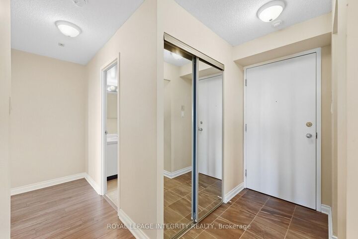 Property Photo:  1025 Grenon Avenue 808  ON K2B 8S5 