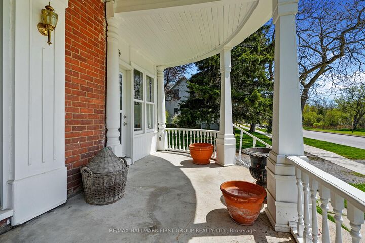Property Photo:  54 Toronto Street  ON K0K 1S0 