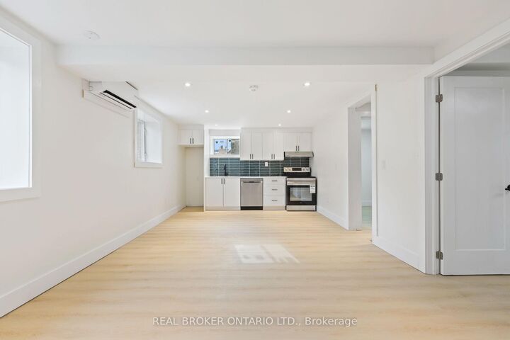 Property Photo:  120 Thorold Road 3  ON L3C 3V3 