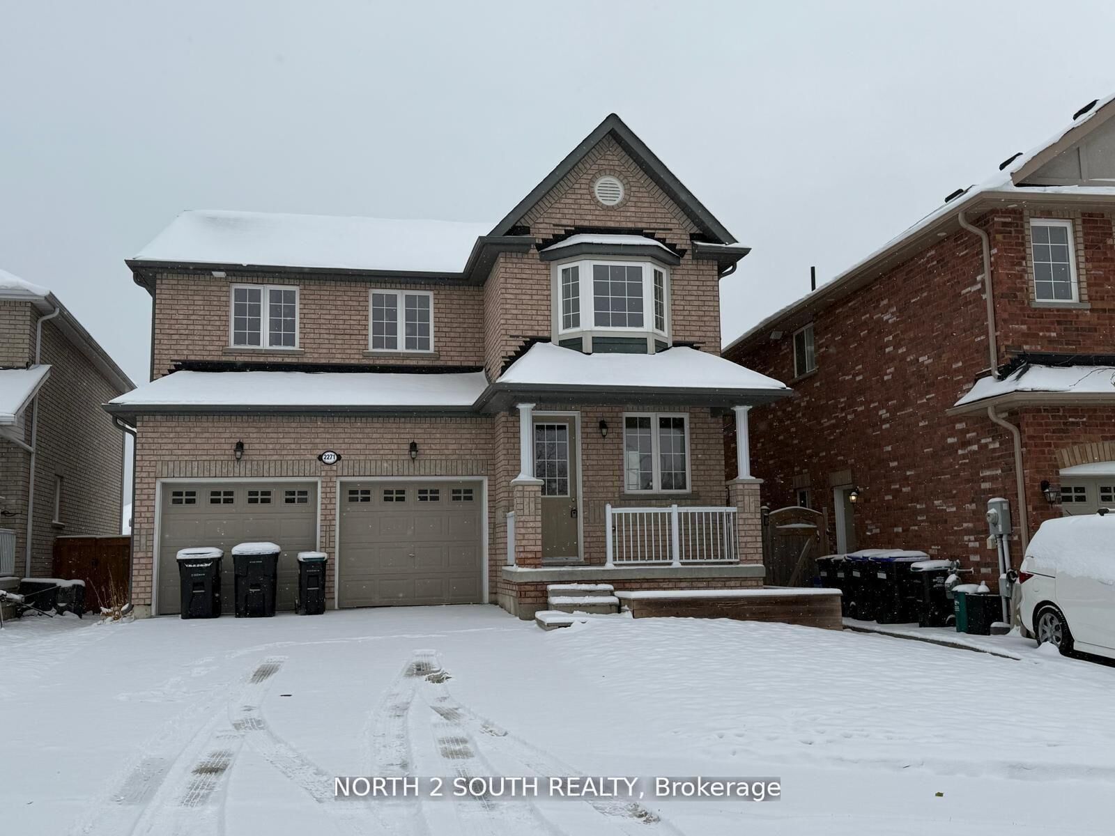 Property Photo: 2271 Whitewood Crescent Upper ON L9S 2B1