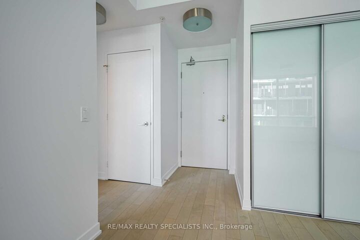 Property Photo:  455 Front Street E S219  ON M5A 0G2 