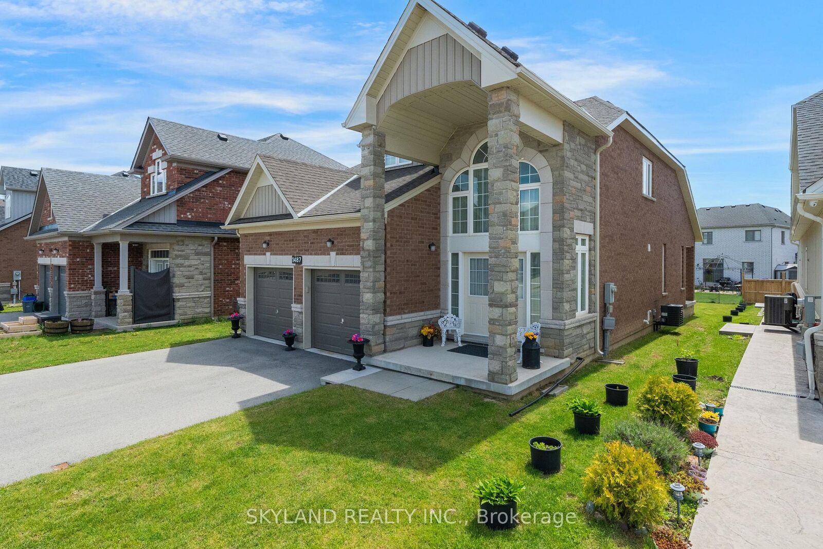 Property Photo:  1487 Marina Drive  ON L2A 0C7 