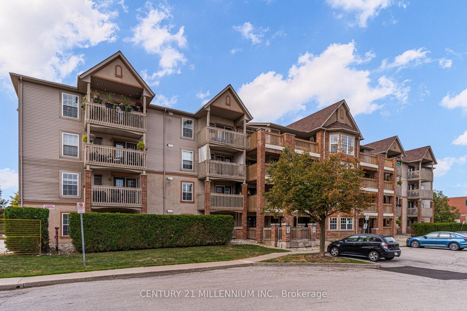 Property Photo: 4003 Kilmer Drive 110 ON L7M 4M1