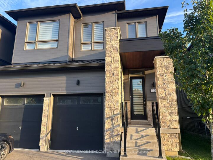 Property Photo: 13 Eberhardt Drive ON L9Z 0K6