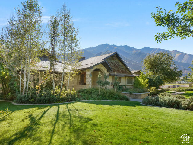 Property Photo:  910 N 1600 E  UT 84664 