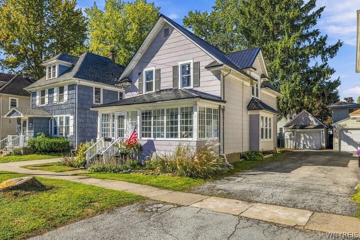 Property Photo:  118 Zimmerman Street  NY 14120 