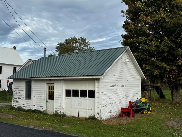 Property Photo:  28587 County Route 69  NY 13626 