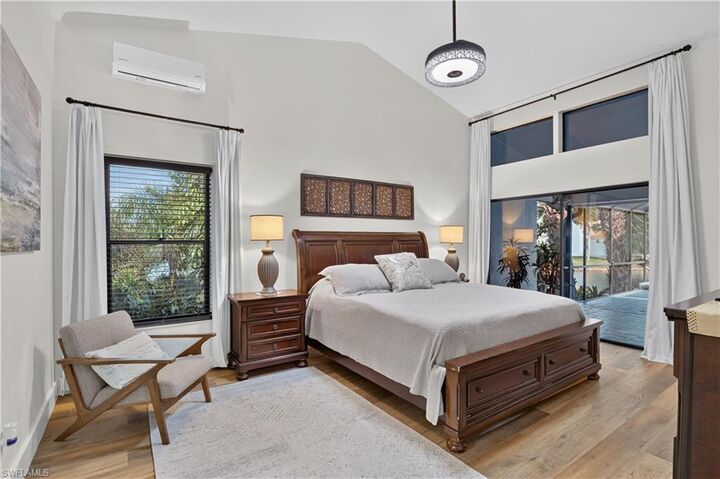 Property Photo:  15960 Muirfield Ct  FL 33908 