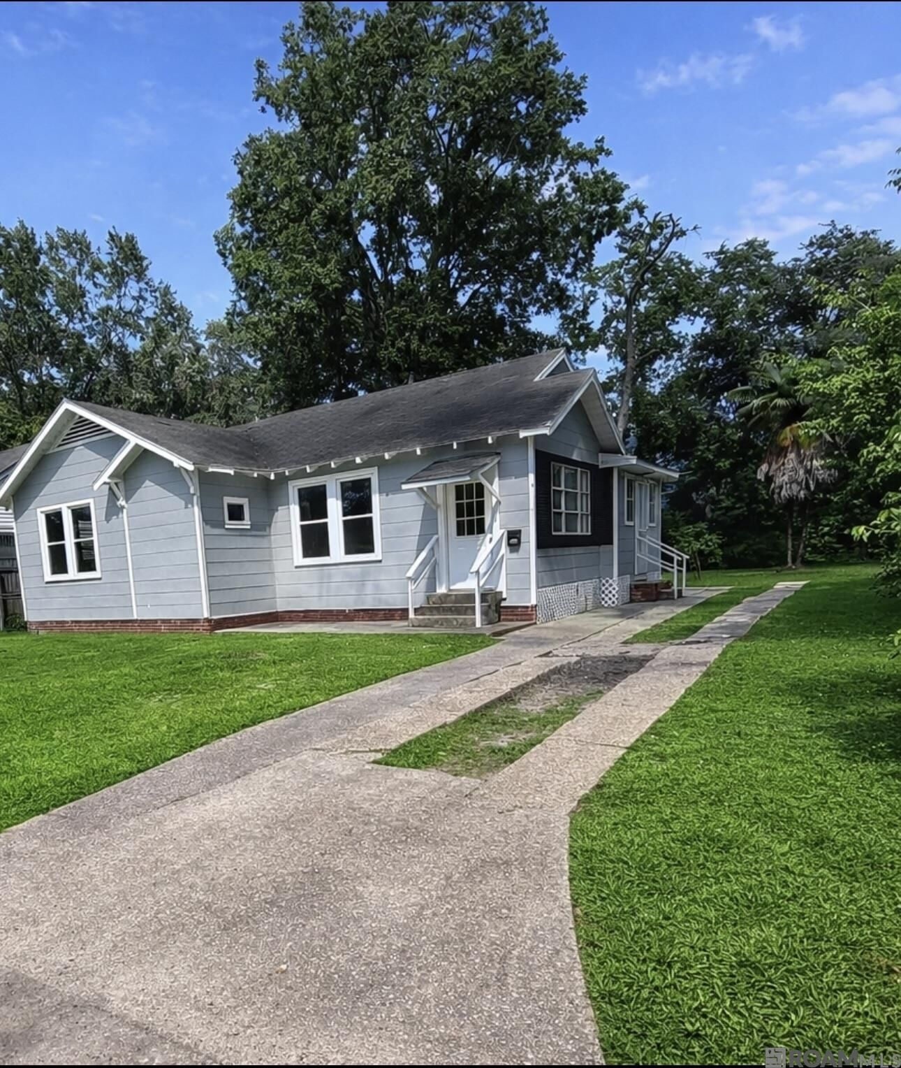 Property Photo: 2136 N 16th St LA 70802
