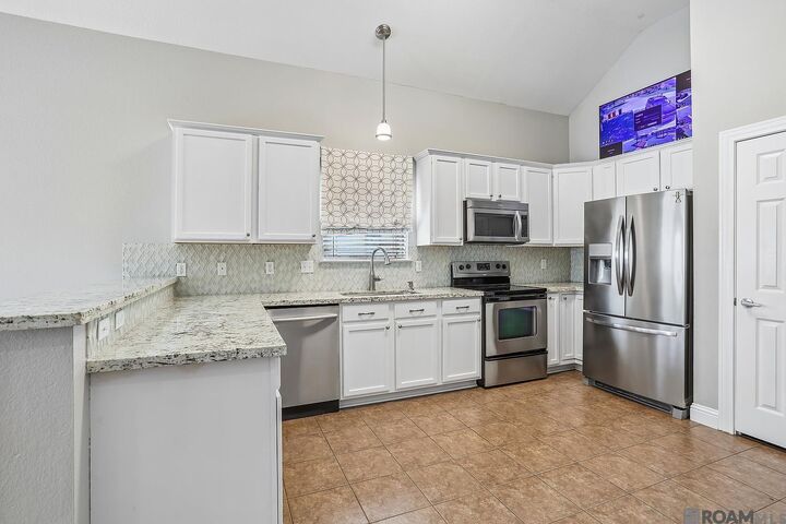 Property Photo:  6067 Tuscany Ln  LA 70778 