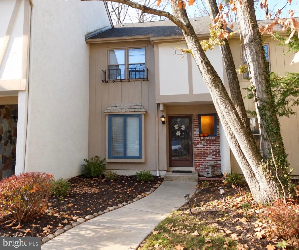 Property Photo:  509 Jaeger Court  NJ 08081 