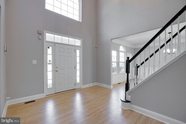 Property Photo:  404 S Parrot Drive  MD 20744 