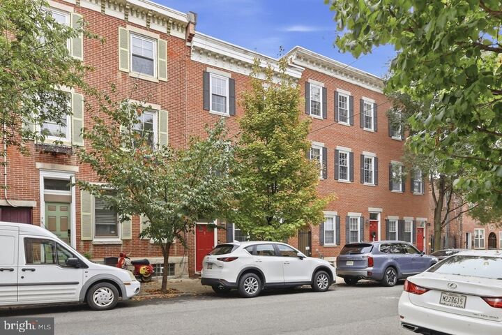 Property Photo:  1027 N 4th Street 31 T  PA 19123 