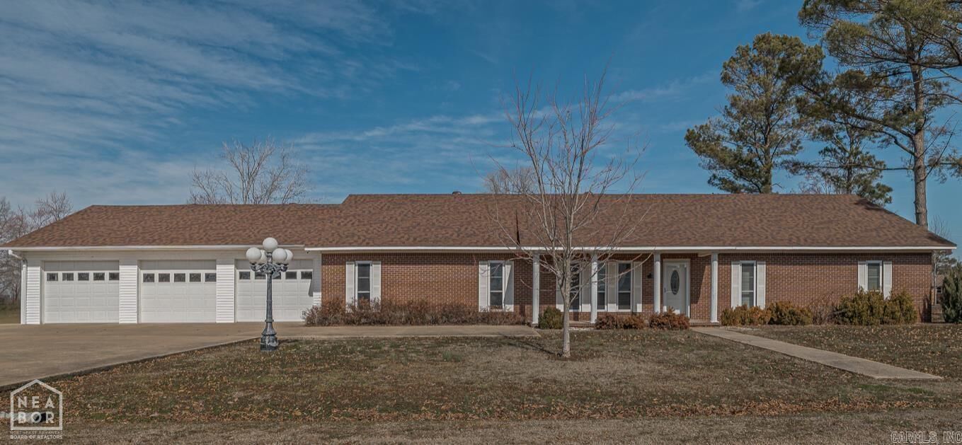 Property Photo:  24 County Road 1411  AR 72422 