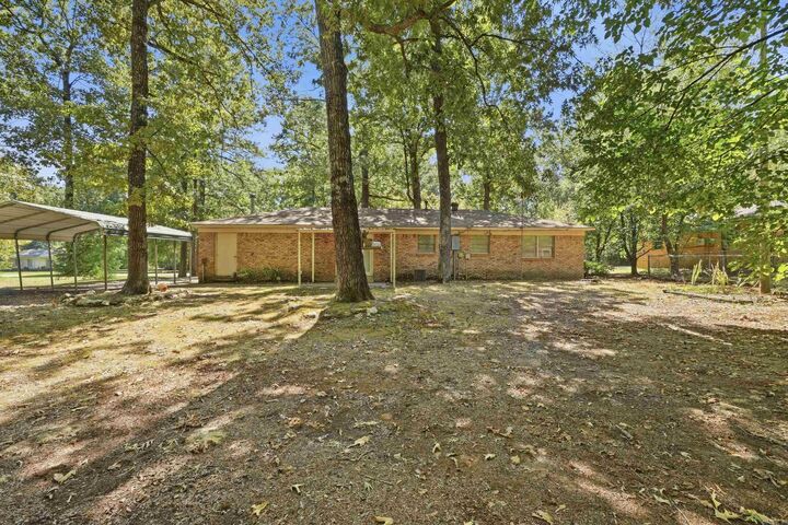 Property Photo: 11408 Donnie Drive AR 72103