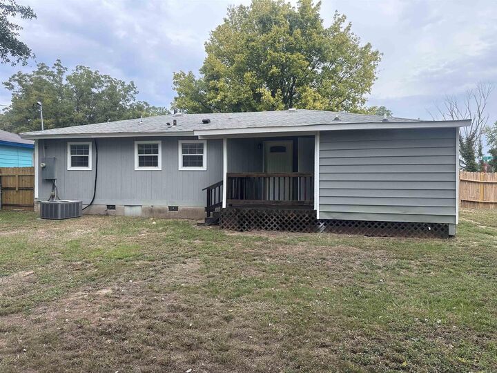 Property Photo: 6705 Tracy Avenue AR 72206-0000