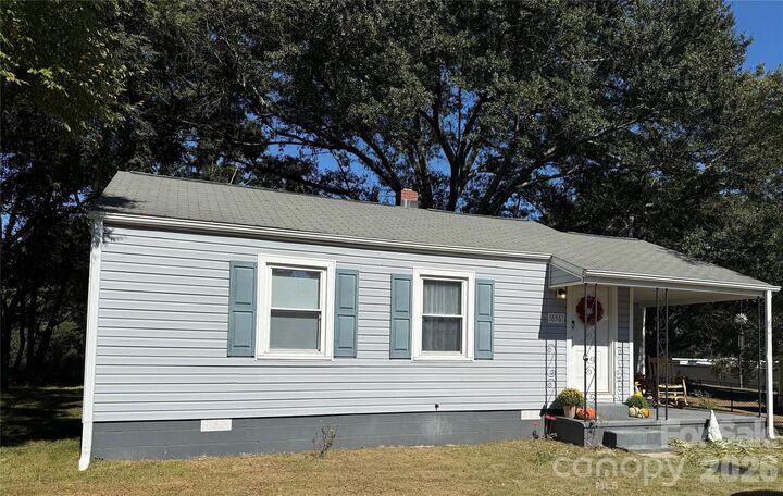 Property Photo:  1656 Oakridge Meadows Court  SC 29732 