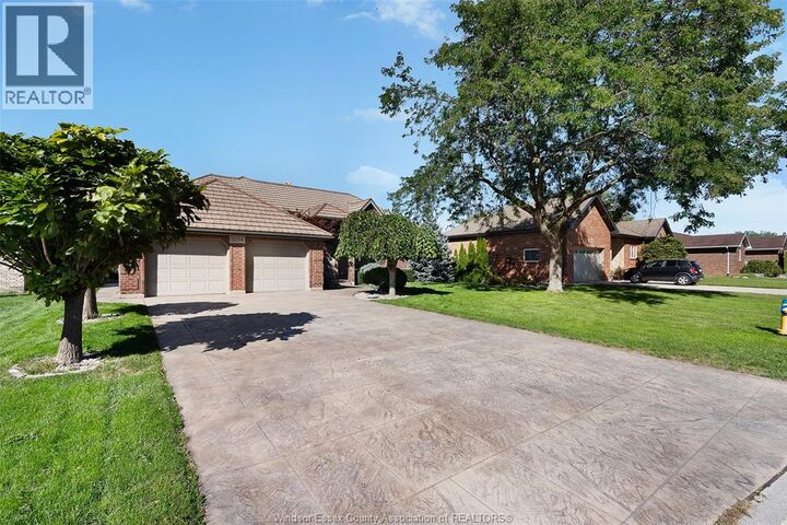 Property Photo:  12354 Funaro Crescent  ON N9K 1C4 
