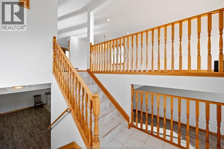 Property Photo:  256 Kenilworth Place  ON N9E 4M6 