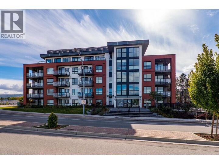 Property Photo:  875 University Drive 203  BC V2C 0J8 