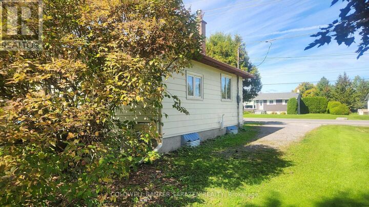 Property Photo: 266 Division Street ON K7S 3C9