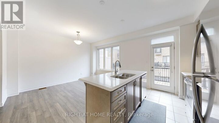 Property Photo: 5 Casely Avenue ON L4S 0J8