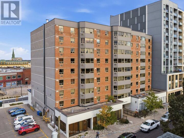 Property Photo:  55 Yarmouth Street 803  ON N1H 7R4 