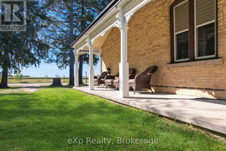 Property Photo:  482 10 Sideroad South  ON N0G 2V0 