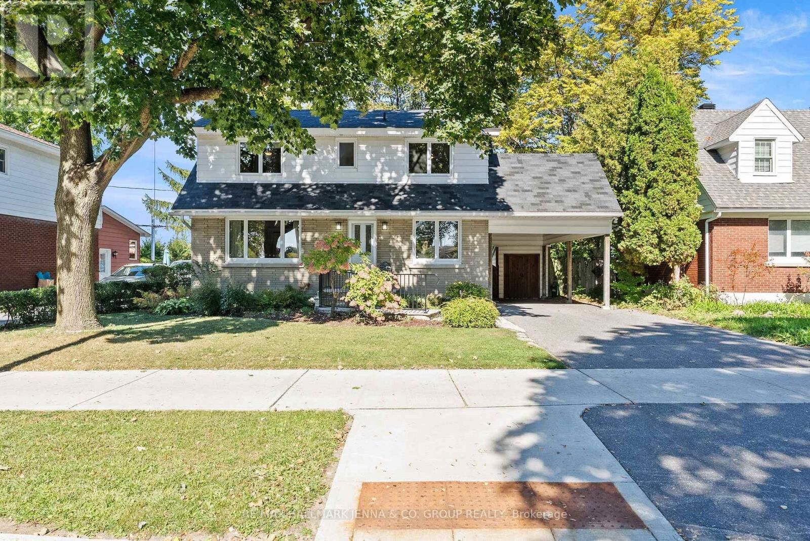 Property Photo:  2129 Belair Drive  ON K2C 0X2 