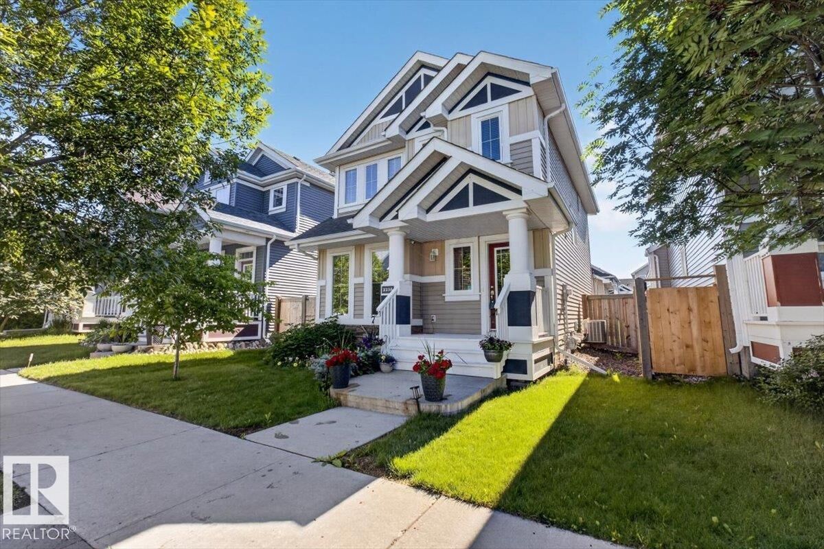Property Photo:  2235 76 Street SW  AB T6X 0Z3 