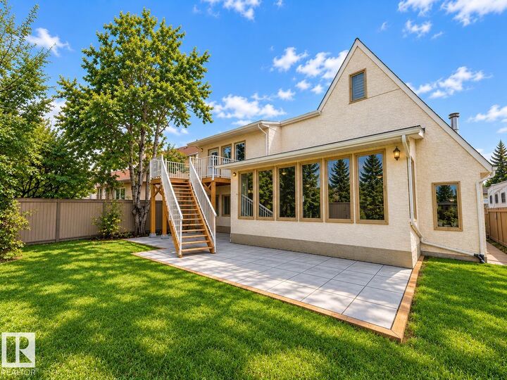 Property Photo:  18929 99A Avenue NW  AB T5T 3M9 