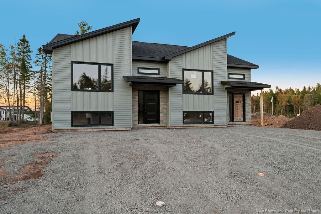 Property Photo:  193 Carrington Drive  NB E1B 5E8 