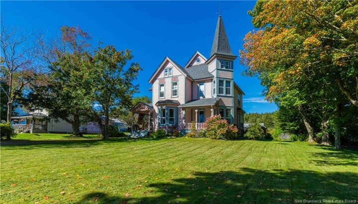 Property Photo:  197 Main Street  NB E5R 1B7 