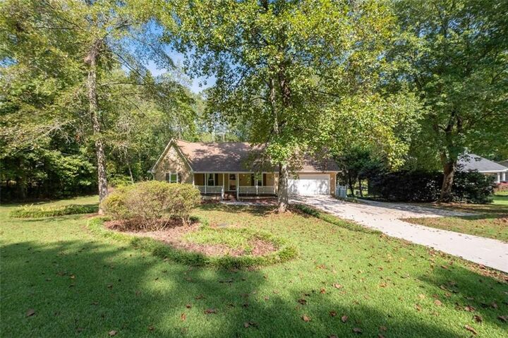 Property Photo: 109 Piney Ridge Road GA 30143