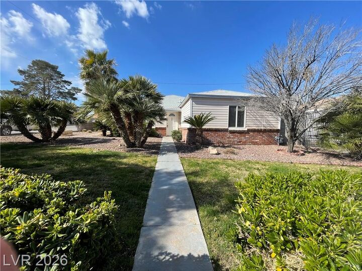 Property Photo:  590 National Street  NV 89015 