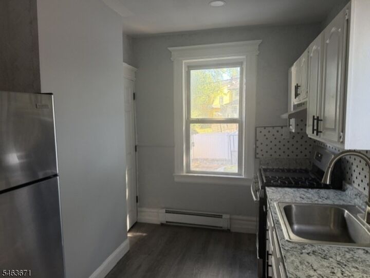 Property Photo:  102 Midland Ave  NJ 07017 