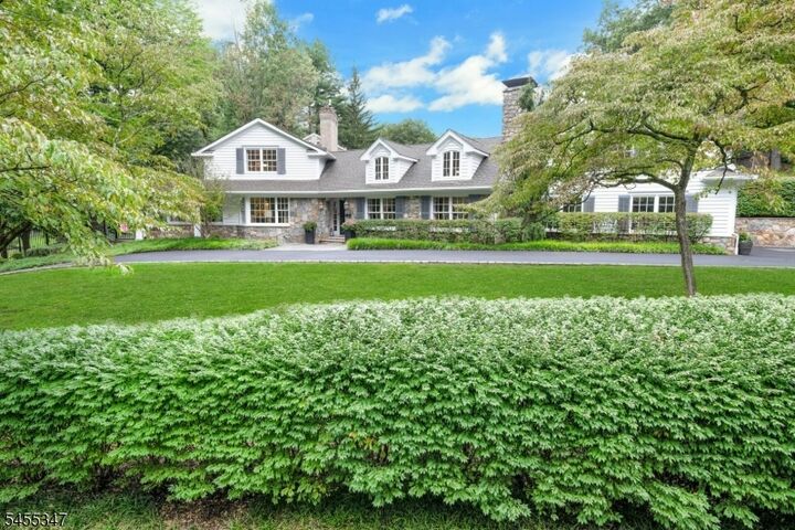 Property Photo: 73 Treadwell Ave NJ 07940