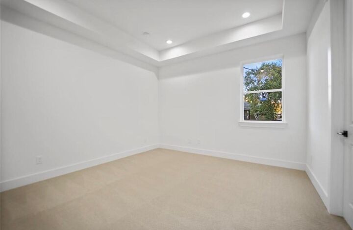 Property Photo: 1606 Mary Street TX 77026