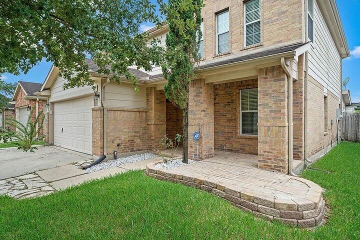 Property Photo: 14022 Autumn Ridge Trail Drive TX 77048