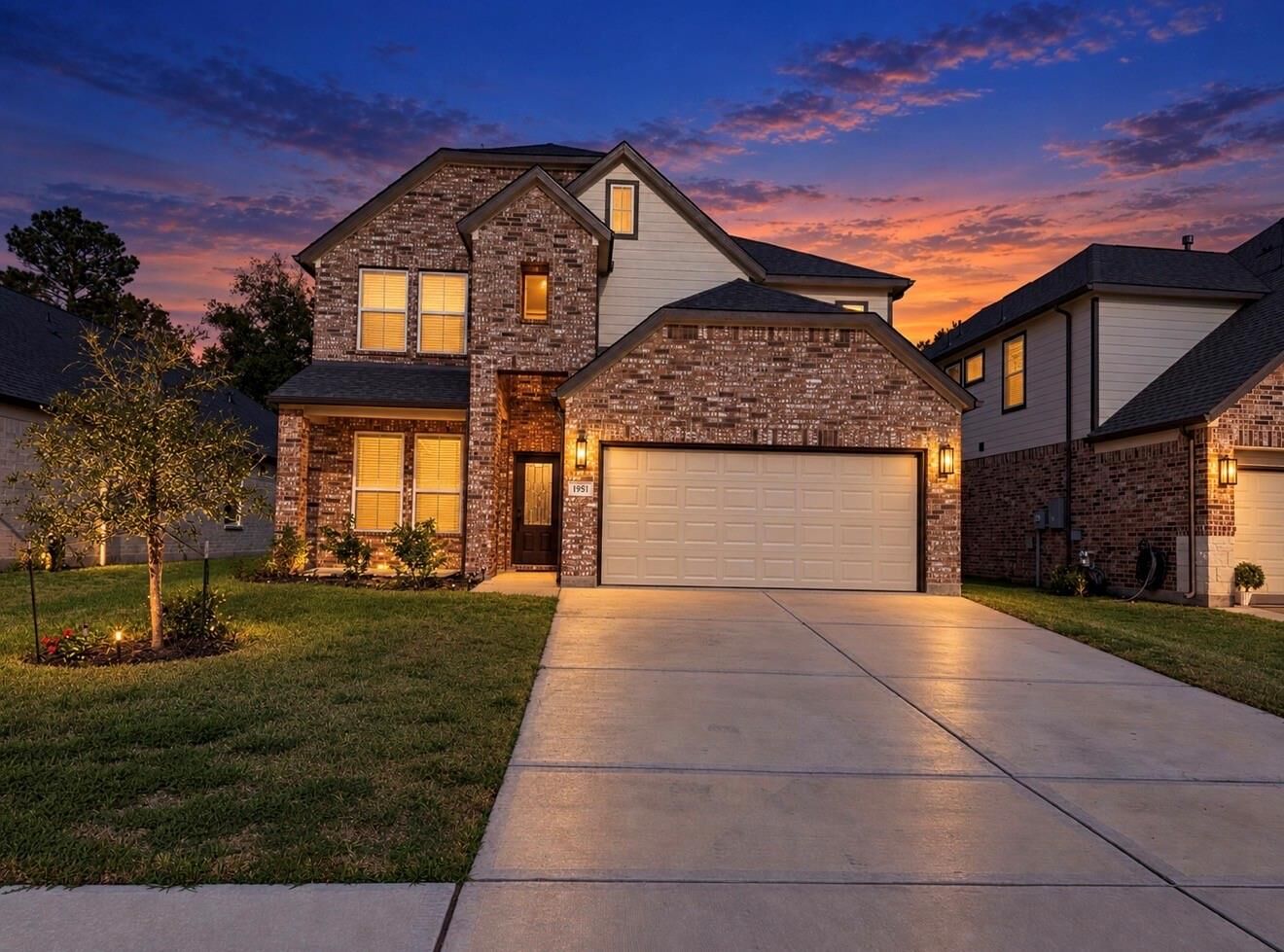 Property Photo:  1951 Scarlet Yaupon Way  TX 77301 